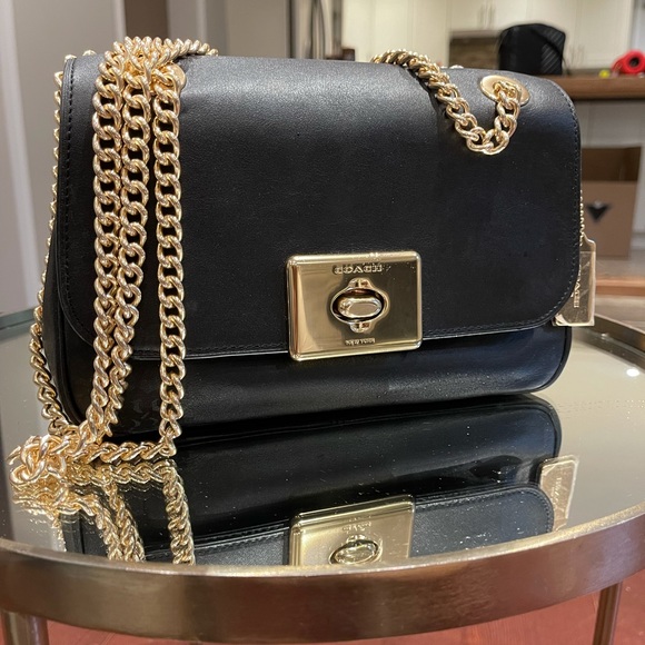 Coach chain crossbody bag (SOLD) - Picture 2 of 4
